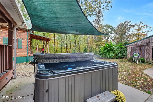 664 Pine Hurst Bay, Clarkson, KY 42726