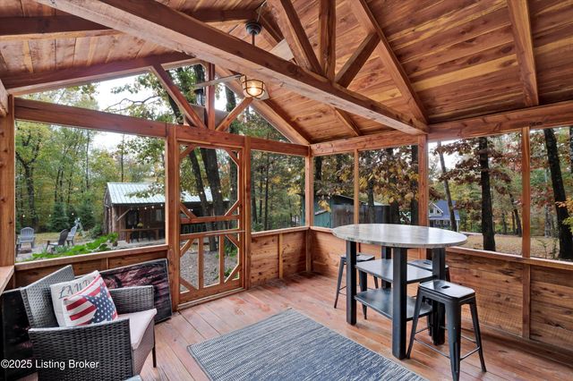 664 Pine Hurst Bay, Clarkson, KY 42726