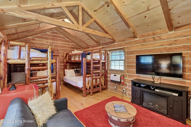 664 Pine Hurst Bay, Clarkson, KY 42726