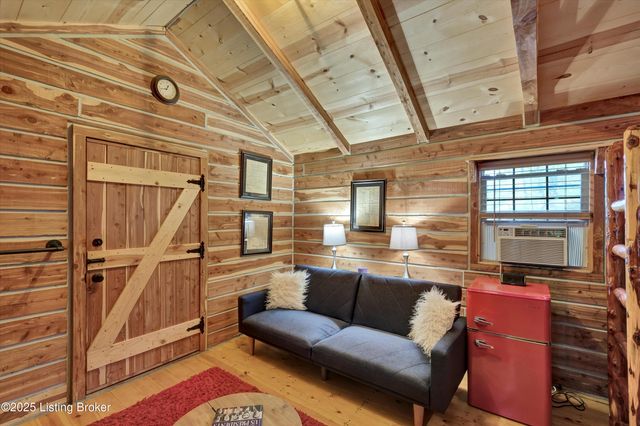 664 Pine Hurst Bay, Clarkson, KY 42726