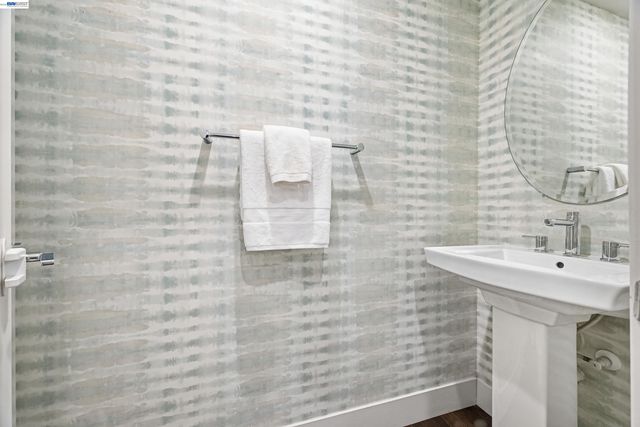 8625 Seawind Way, Newark, CA 94560