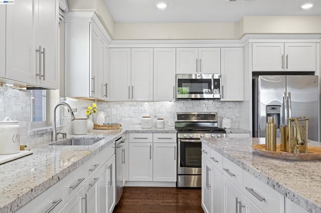 8625 Seawind Way, Newark, CA 94560