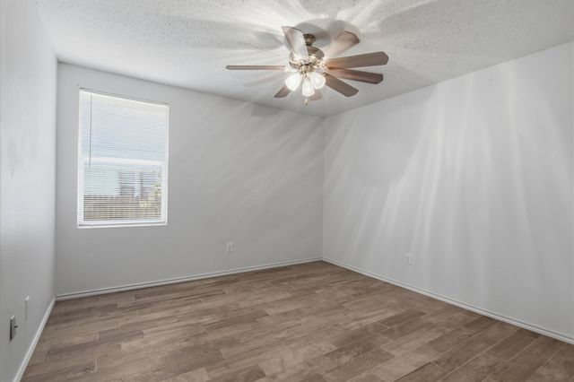 16536 Jasmine Springs Drive, Fort Worth, TX 76247