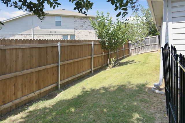 16536 Jasmine Springs Drive, Fort Worth, TX 76247