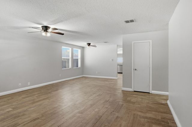 16536 Jasmine Springs Drive, Fort Worth, TX 76247