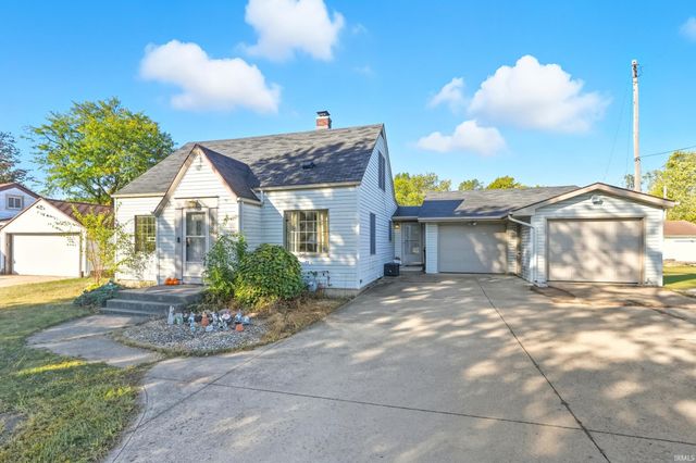 2653 Reed Road, Fort Wayne, IN 46815