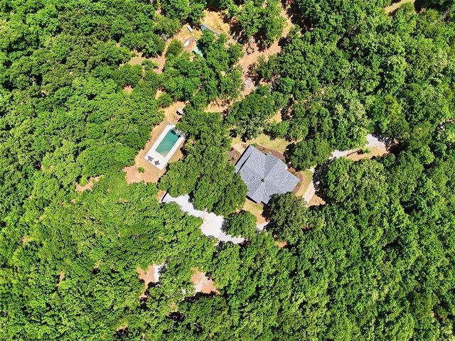 2111 Seminole Road, Norman, OK 73026