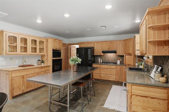 2111 Seminole Road, Norman, OK 73026