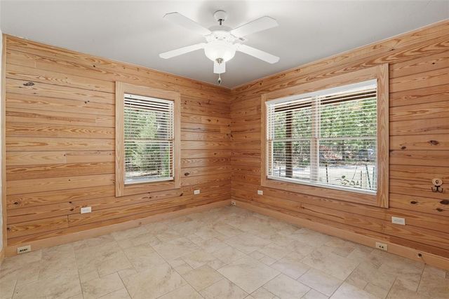 2111 Seminole Road, Norman, OK 73026