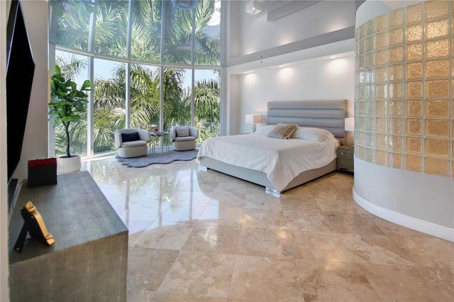 301 Hendricks Isle 7, Fort Lauderdale, FL 33301