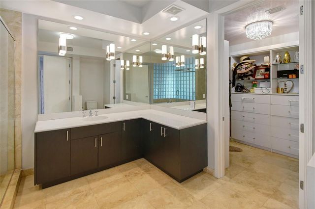 301 Hendricks Isle 7, Fort Lauderdale, FL 33301