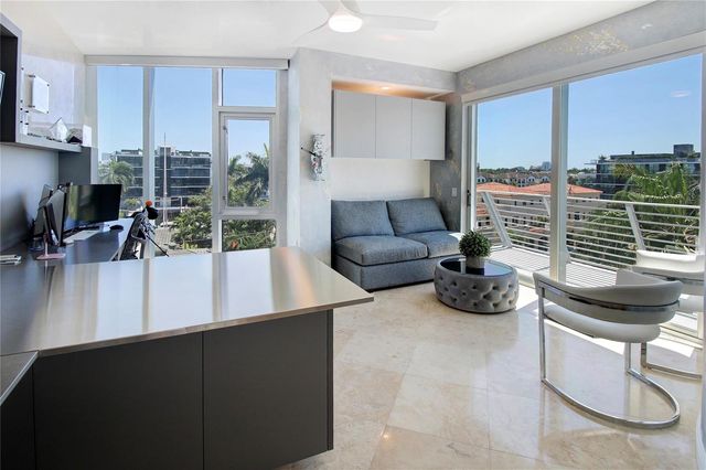 301 Hendricks Isle 7, Fort Lauderdale, FL 33301