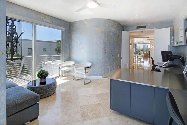 301 Hendricks Isle 7, Fort Lauderdale, FL 33301