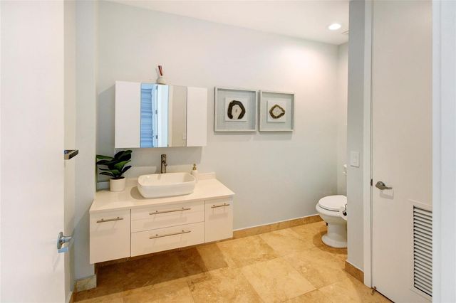 301 Hendricks Isle 7, Fort Lauderdale, FL 33301