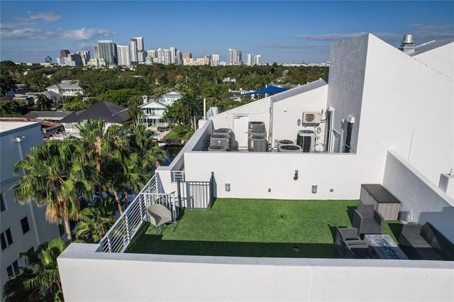 301 Hendricks Isle 7, Fort Lauderdale, FL 33301