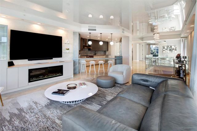 301 Hendricks Isle 7, Fort Lauderdale, FL 33301