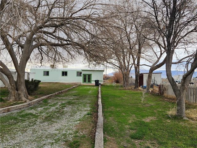 1111 West Hardy Lane B - Back, Pahrump, NV 89048