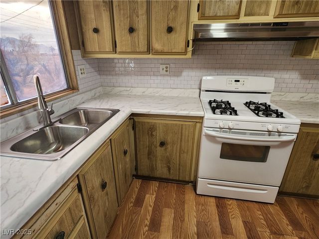 1111 West Hardy Lane B - Back, Pahrump, NV 89048