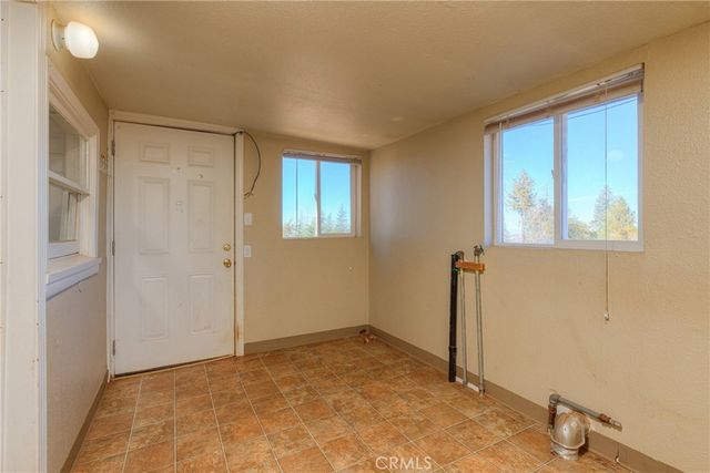 8797 Skyway, Paradise, CA 95969
