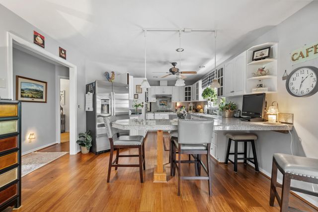 1475 Edgebrook RD, Salem, VA 24153