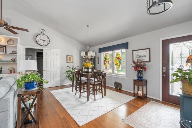 1475 Edgebrook RD, Salem, VA 24153
