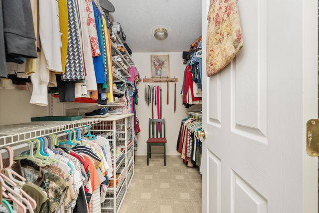 1475 Edgebrook RD, Salem, VA 24153