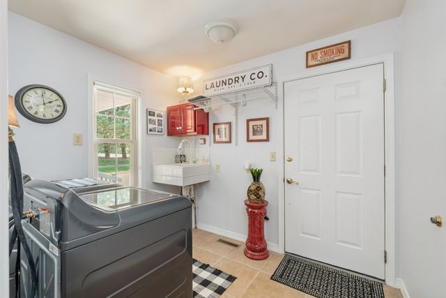 1475 Edgebrook RD, Salem, VA 24153