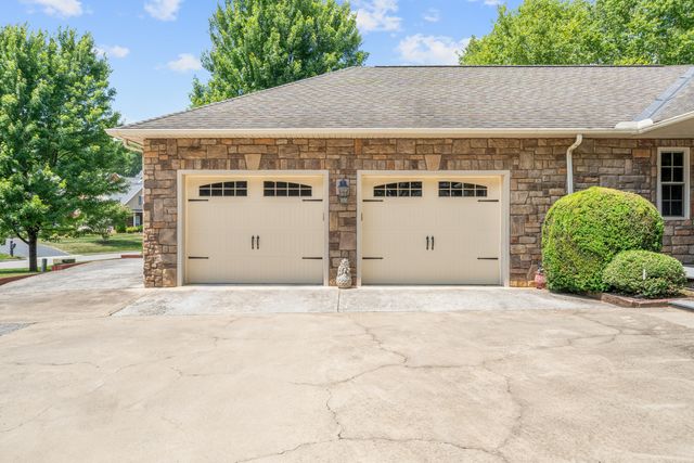 1475 Edgebrook RD, Salem, VA 24153