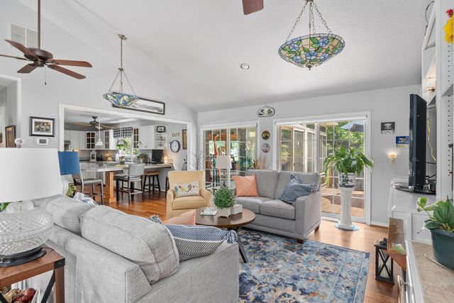 1475 Edgebrook RD, Salem, VA 24153