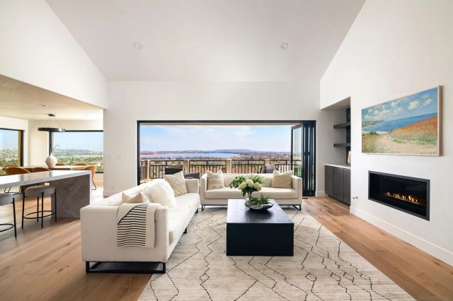 2481 La Marque St, San Diego, CA 92109