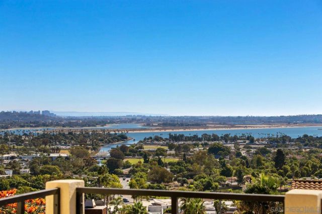 2481 La Marque St, San Diego, CA 92109