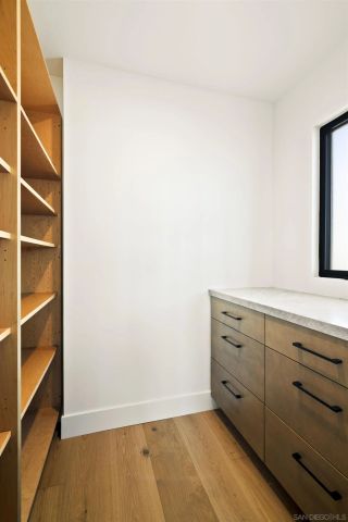 2481 La Marque St, San Diego, CA 92109