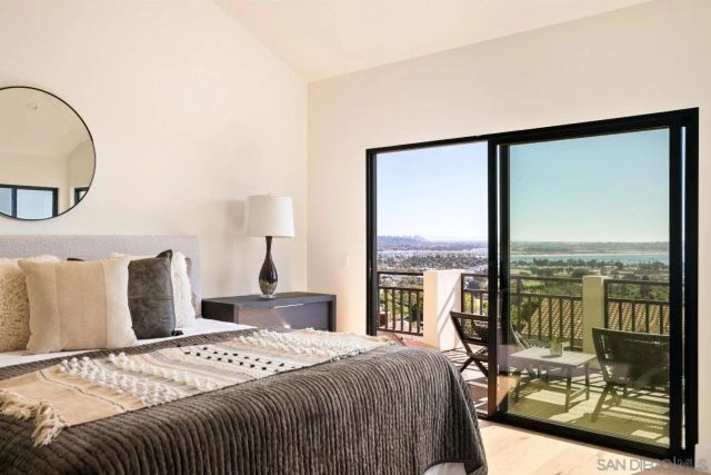 2481 La Marque St, San Diego, CA 92109