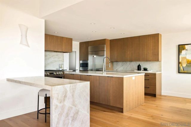 2481 La Marque St, San Diego, CA 92109