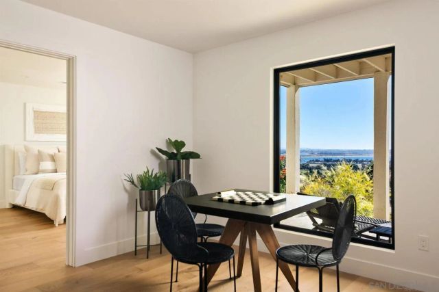 2481 La Marque St, San Diego, CA 92109