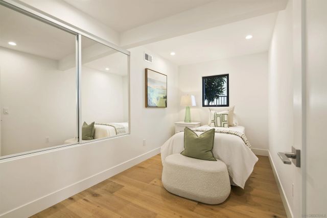 2481 La Marque St, San Diego, CA 92109