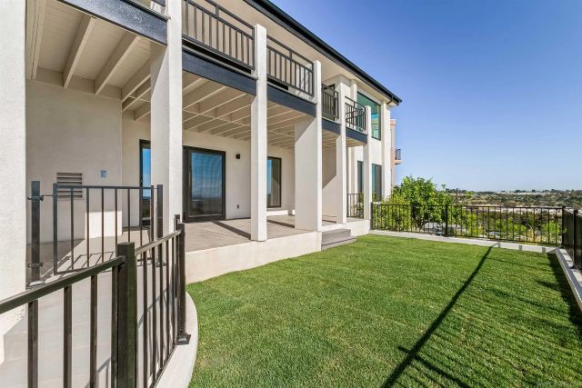 2481 La Marque St, San Diego, CA 92109