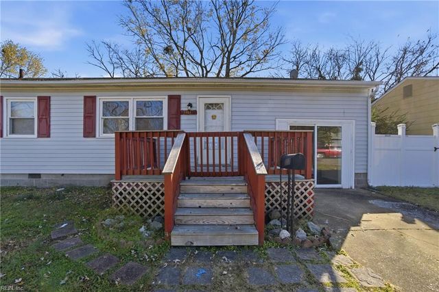 4817 81st ST, Newport News, VA 23605