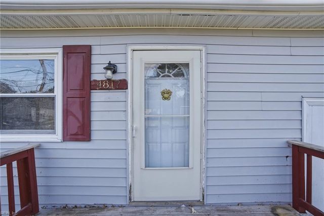 4817 81st ST, Newport News, VA 23605