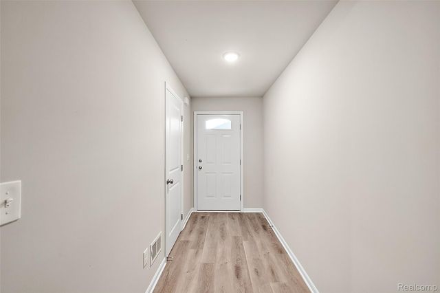 28287 Loews Drive, Chesterfield Township, MI 48051