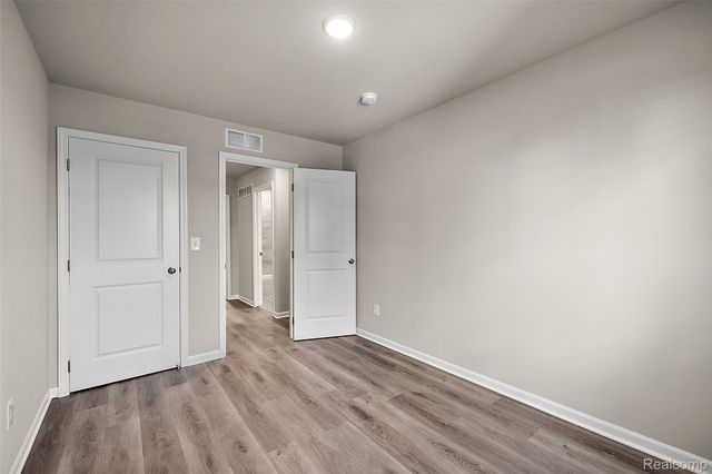 28287 Loews Drive, Chesterfield Township, MI 48051