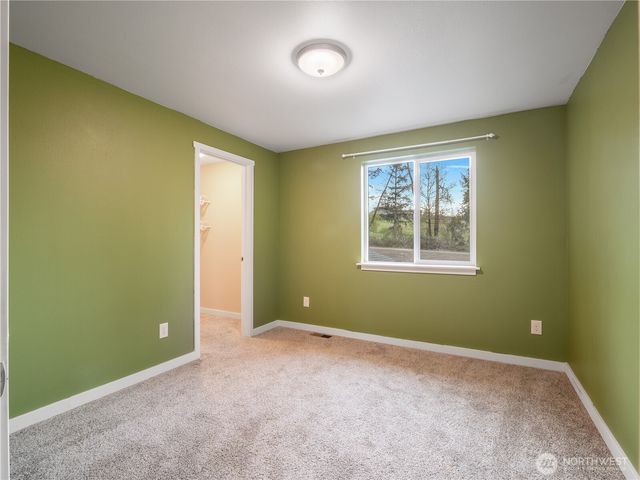 28601 30th Avenue E, Spanaway, WA 98387