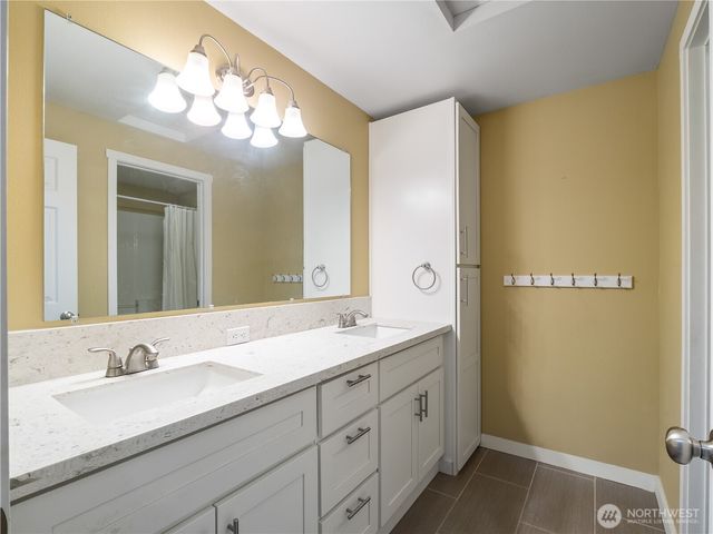 28601 30th Avenue E, Spanaway, WA 98387