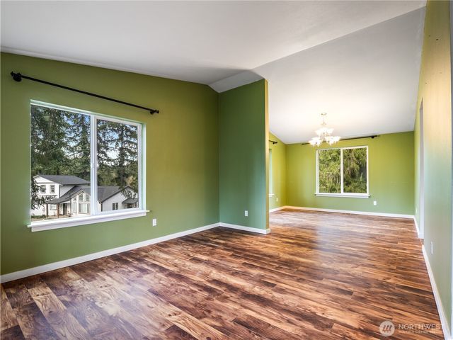 28601 30th Avenue E, Spanaway, WA 98387