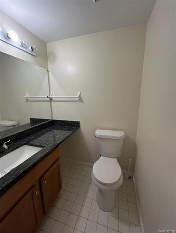 3112 Village Circle, Ann Arbor, MI 48108
