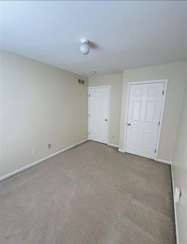 3112 Village Circle, Ann Arbor, MI 48108