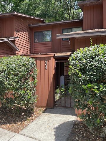 809 SW 55TH TERRACE, Gainesville, FL 32607