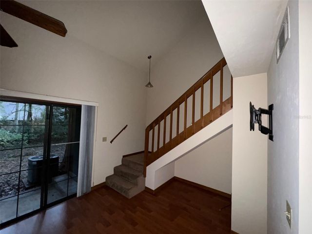 809 SW 55TH TERRACE, Gainesville, FL 32607