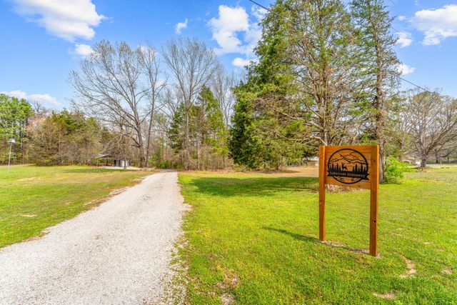 27534 Farm Road 2240, Shell Knob, MO 65747
