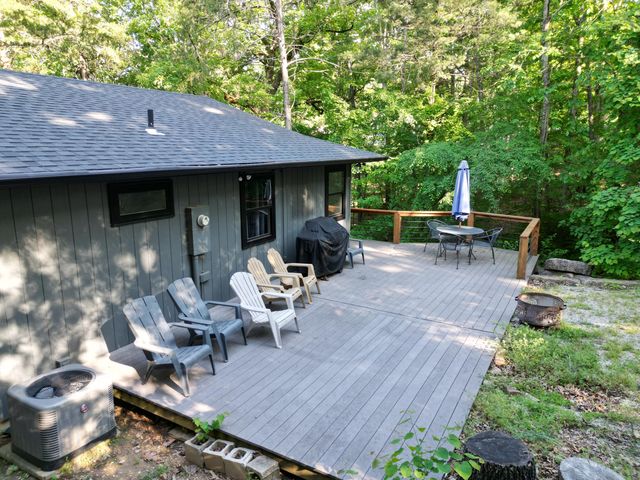 27534 Farm Road 2240, Shell Knob, MO 65747